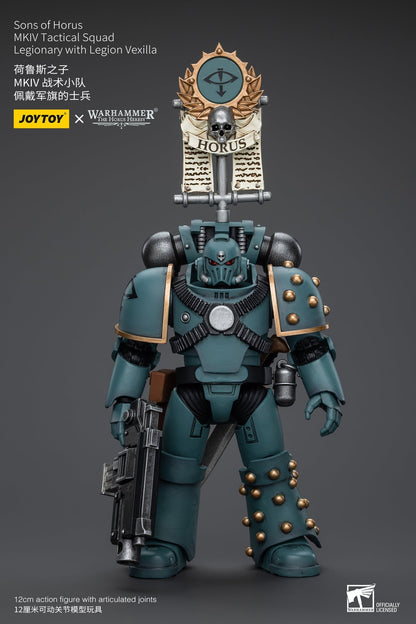 Sons of Horus MKIV Tactical Squad Legionary with Legion Vexilla - Warhammer "The Horus Heresy"Action Figure By JOYTOY